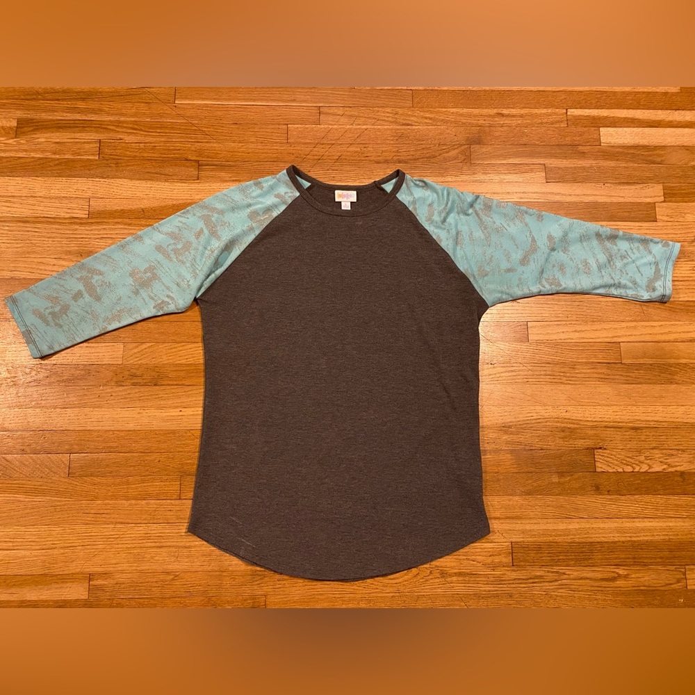 Lularoe shirt